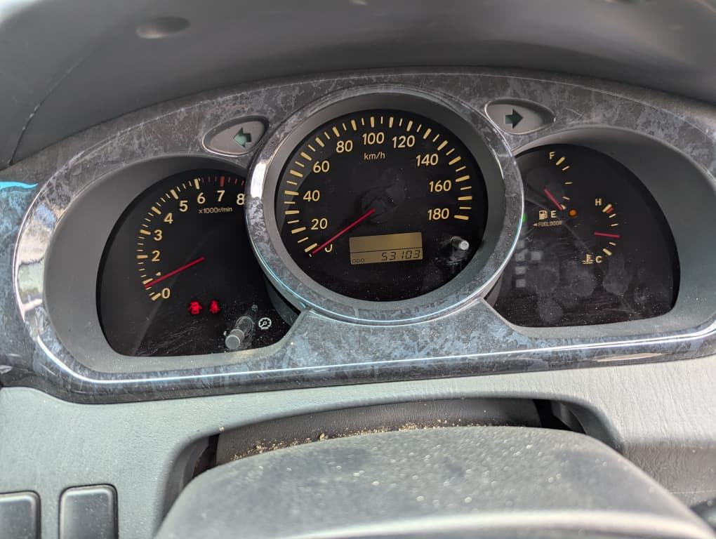 Toyota Kluger 2001 thumbnail 9