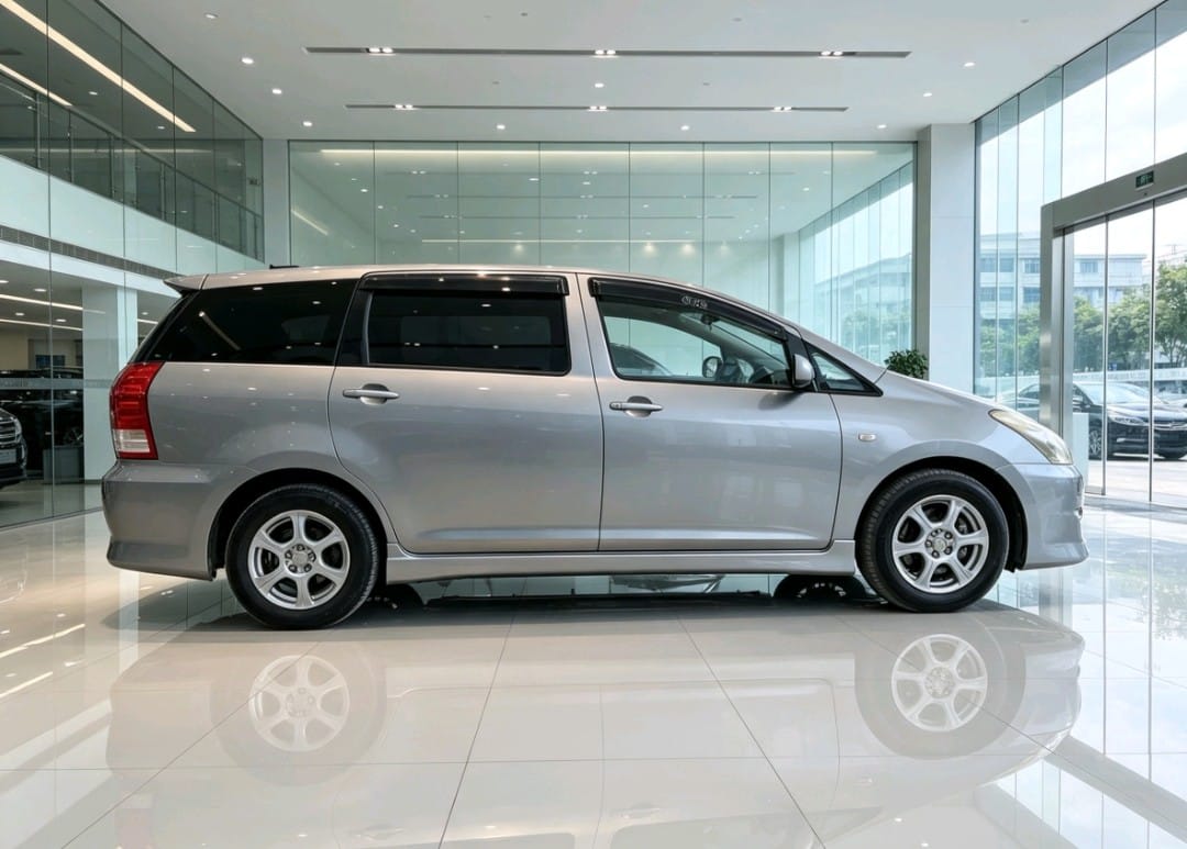 Toyota Wish 2005 thumbnail 2