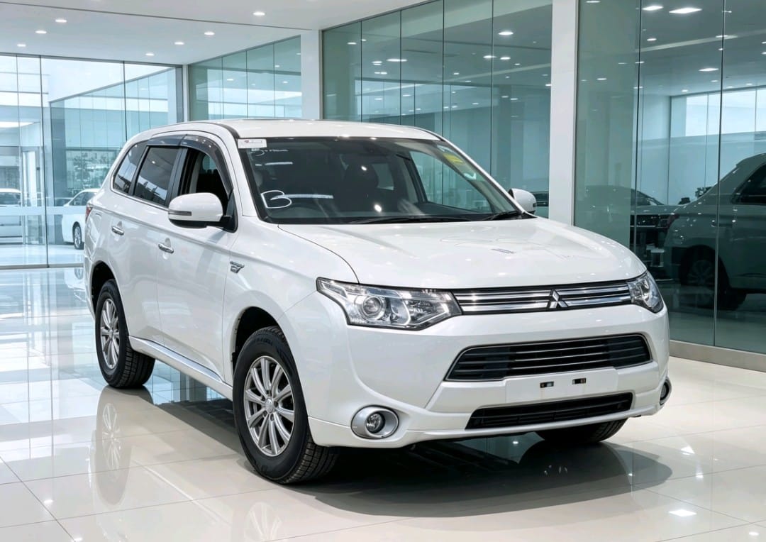 Mitsubishi Outlander 2013 thumbnail 6