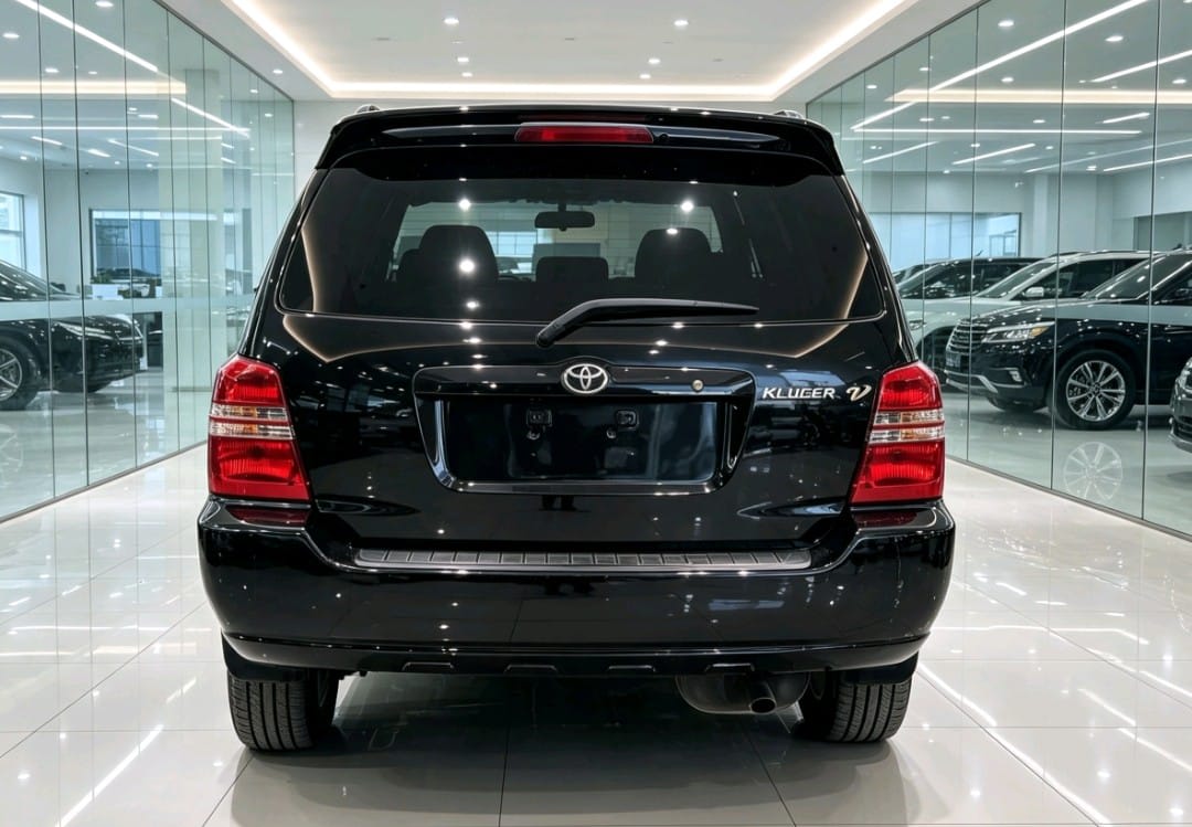 Toyota Kluger 2001 thumbnail 2
