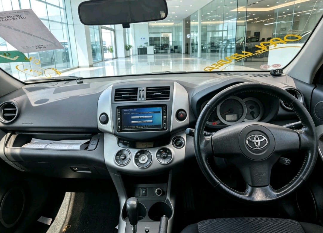 Toyota RAV4 2008 thumbnail 11