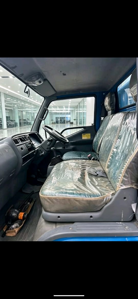 Mitsubishi Canter 1998 thumbnail 2