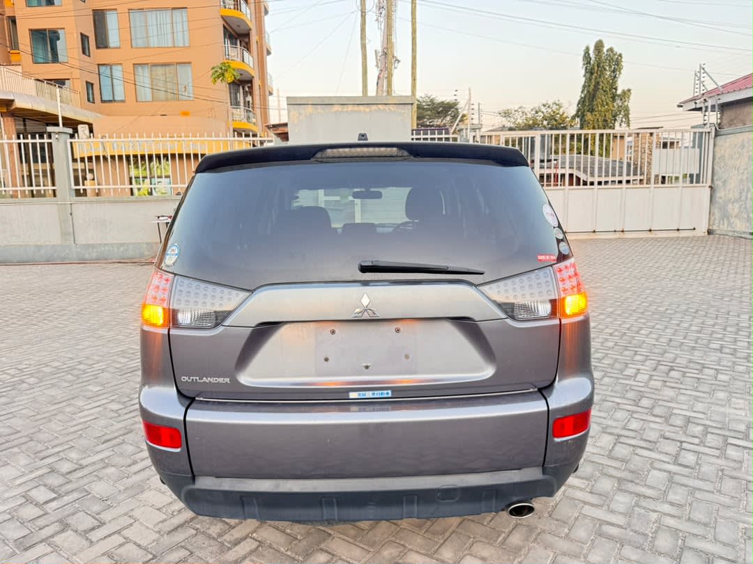 Mitsubishi Outlander 2009 thumbnail 8