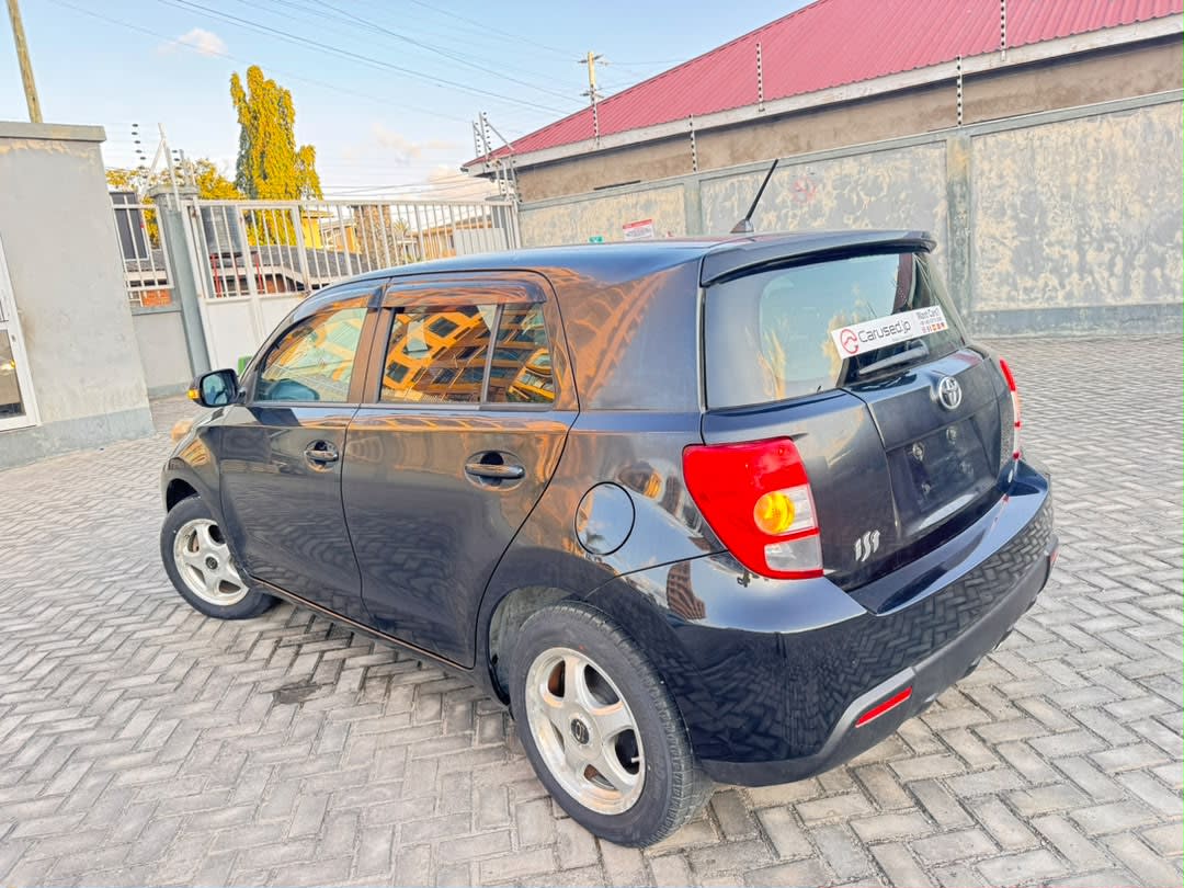 Toyota IST 2008 thumbnail 10