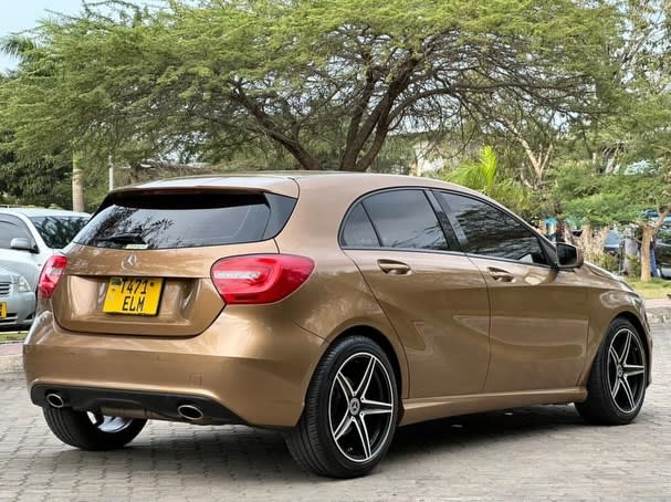 Mercedes-Benz A-Class 2013 thumbnail 4