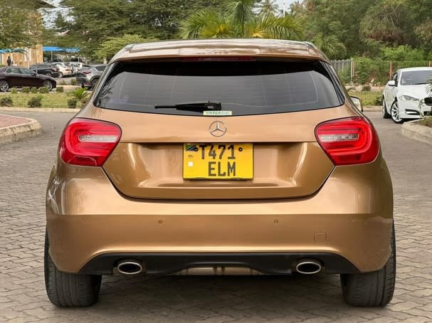 Mercedes-Benz A-Class 2013 thumbnail 5