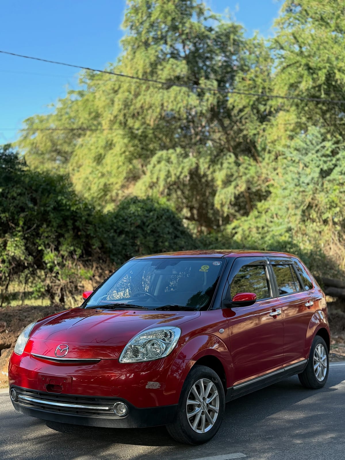 Mazda Verisa 2012 view