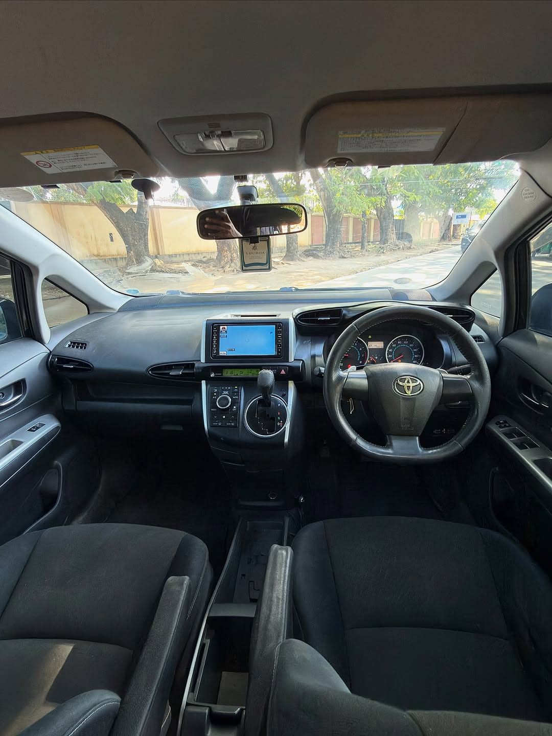 Toyota Wish 2008 thumbnail 6
