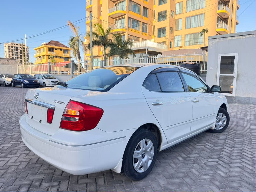 Toyota Premio 2005 thumbnail 7