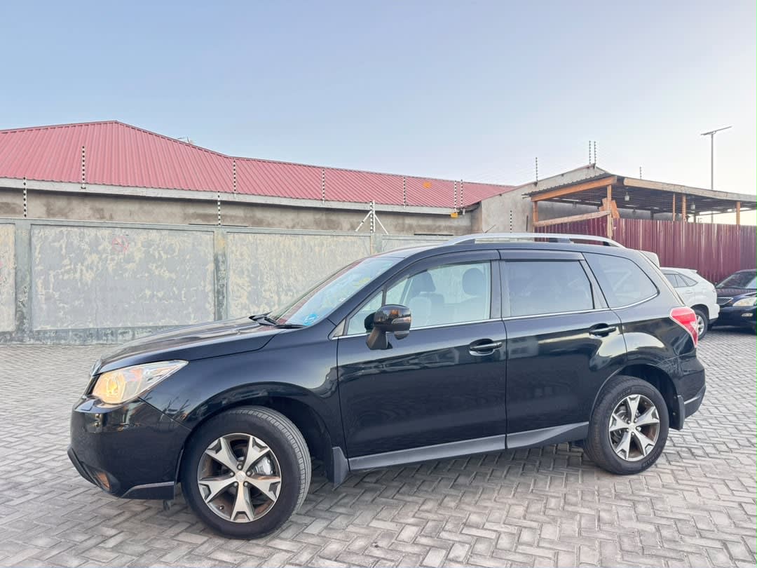 Subaru Forester 2015 thumbnail 4