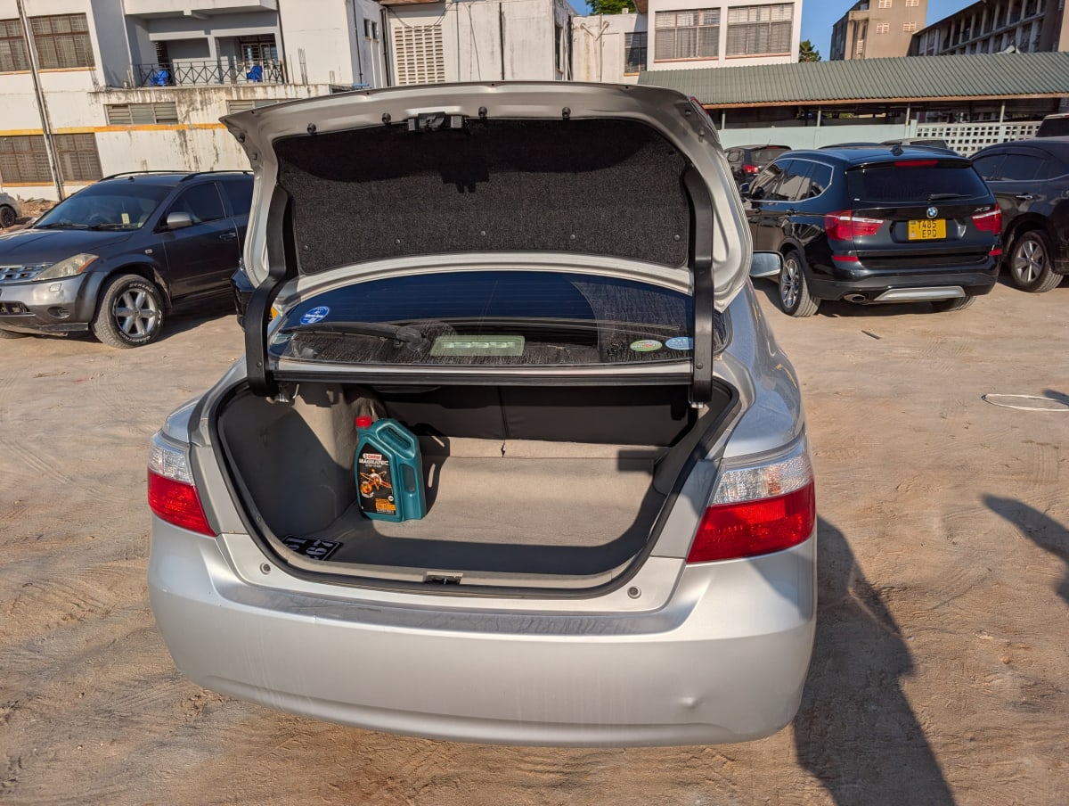 Toyota Premio 2009 thumbnail 4