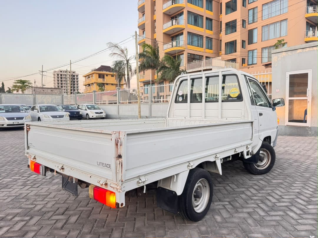 Toyota Liteace 2005 thumbnail 7