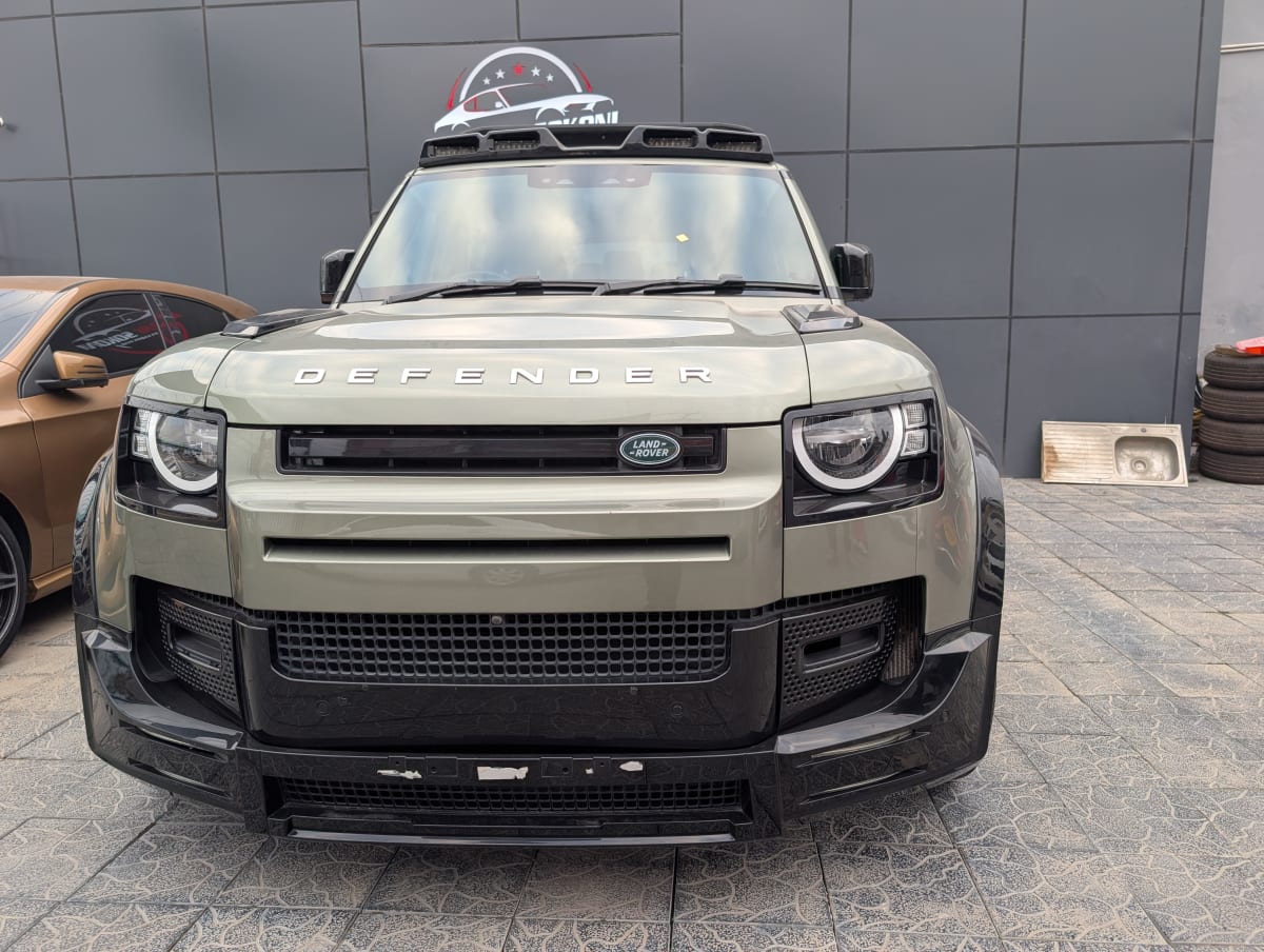 Land rover Defender 2022 thumbnail 7
