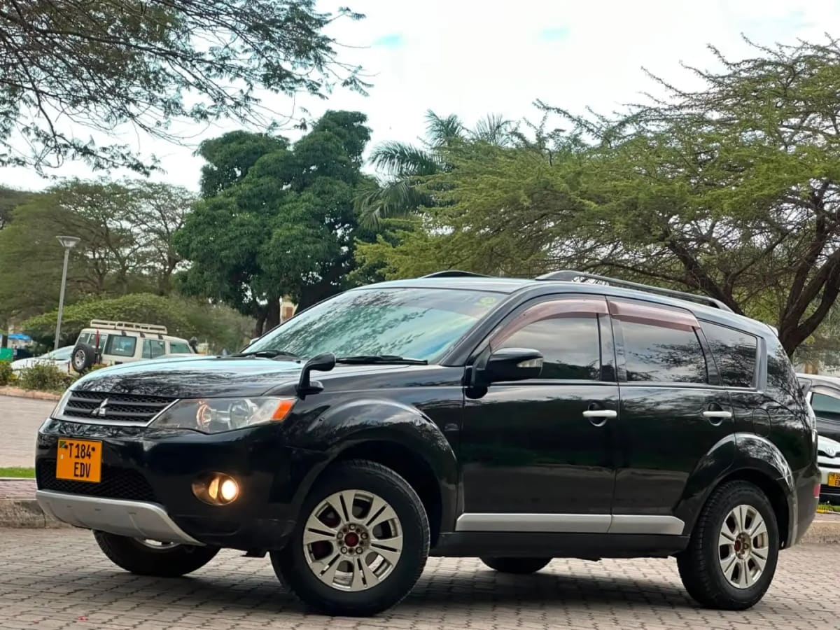 Mitsubishi Outlander 2008 thumbnail 3