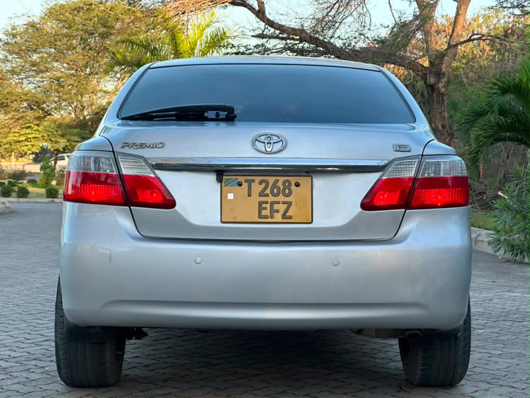 Toyota Premio 2010 thumbnail 5