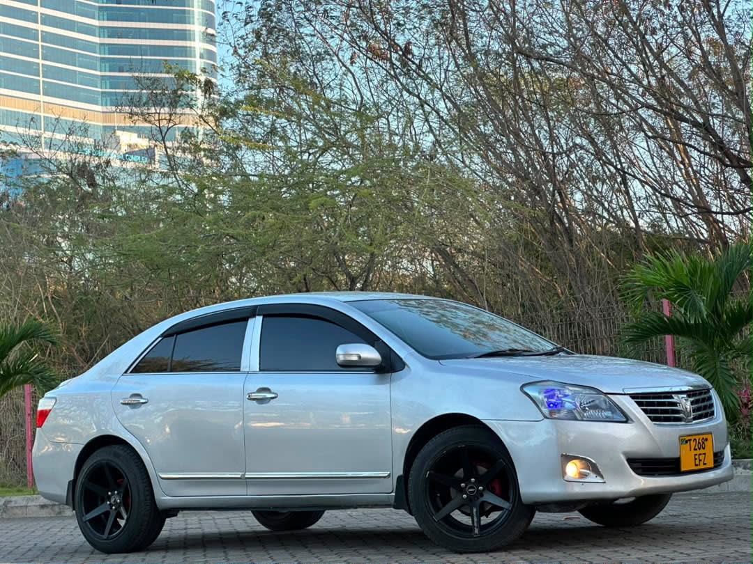 Toyota Premio 2010 thumbnail 4