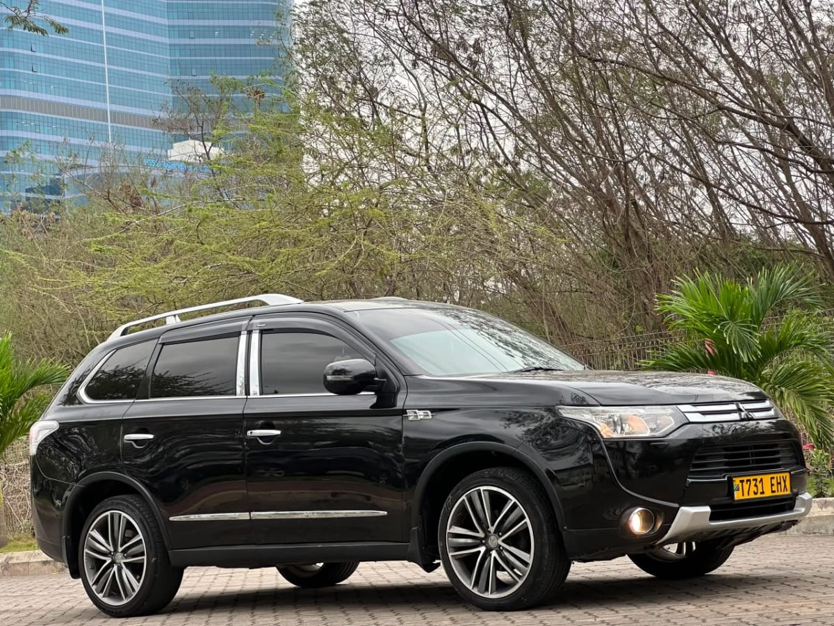 Mitsubishi Outlander 2014 thumbnail 7