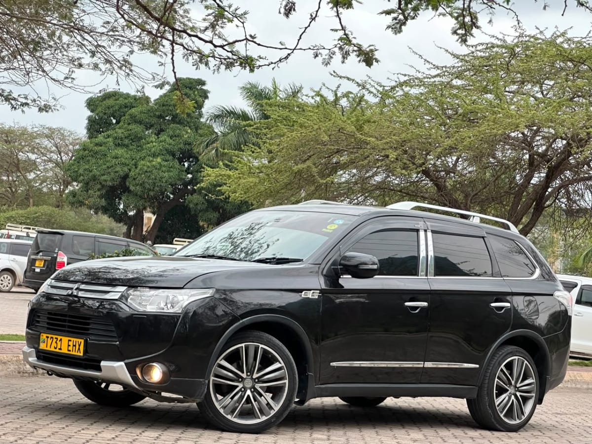 Mitsubishi Outlander 2014 thumbnail 12