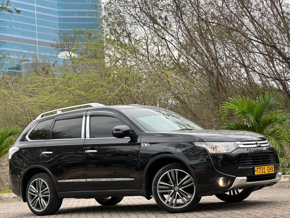 Mitsubishi Outlander 2014 thumbnail 13