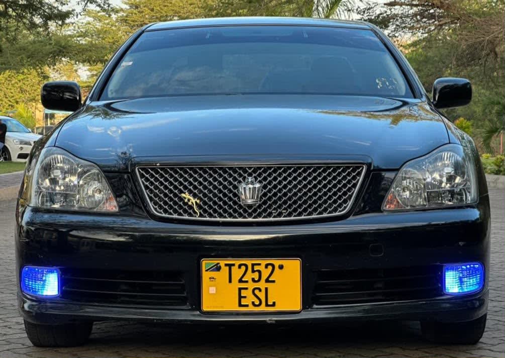 Toyota Crown Athlete 2005 thumbnail 5