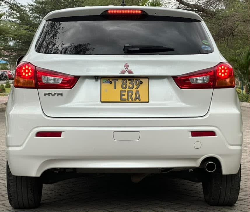 Mitsubishi RVR 2012 thumbnail 2