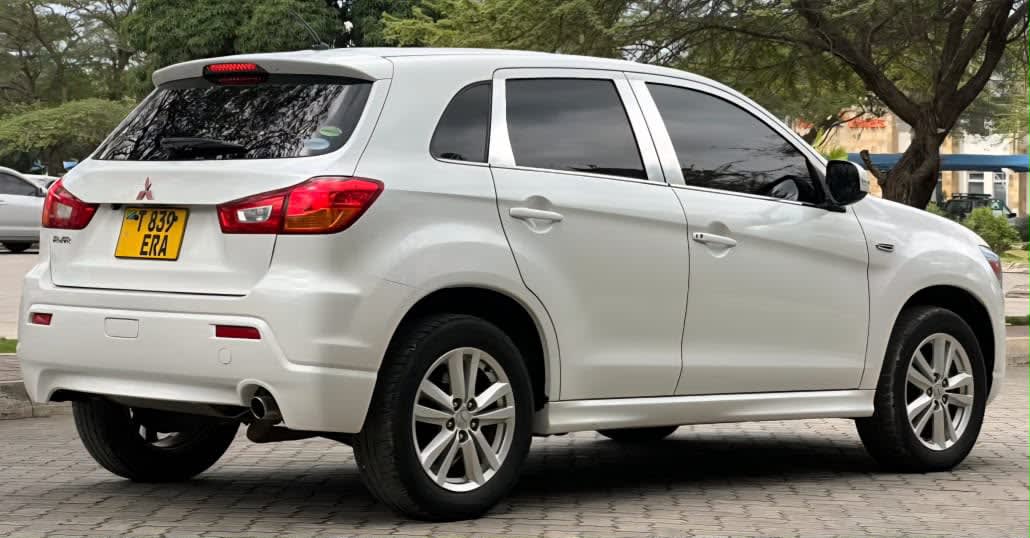 Mitsubishi RVR 2012 thumbnail 7
