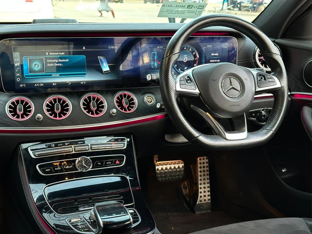 Mercedes-Benz E-Class 2017 thumbnail 7