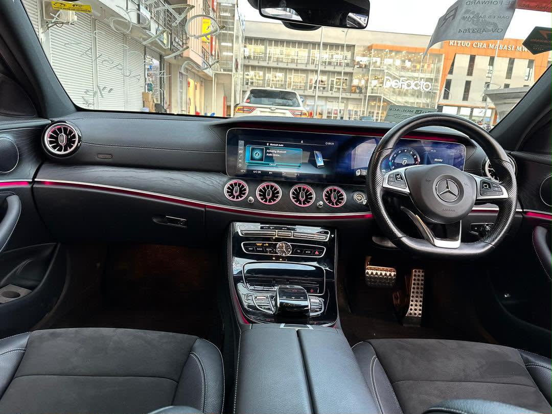 Mercedes-Benz E-Class 2017 thumbnail 6