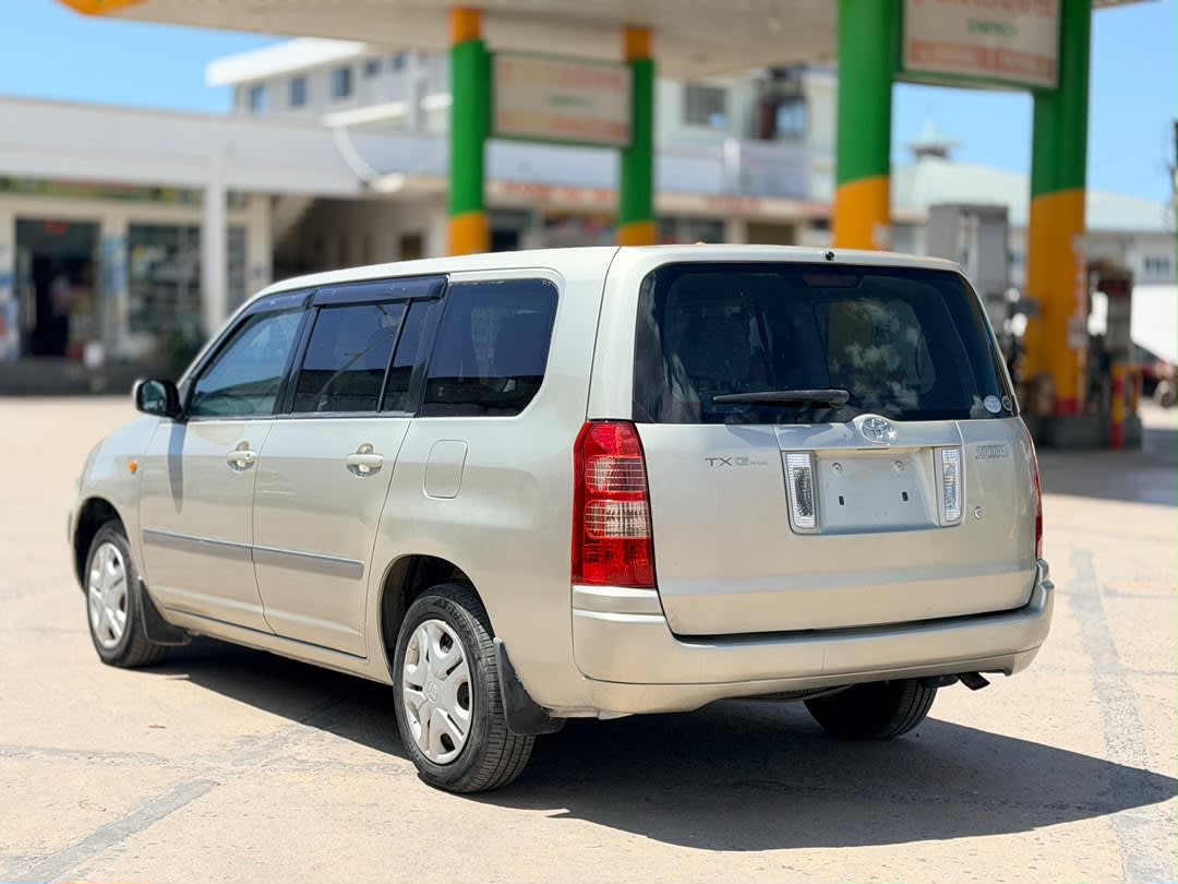 Toyota Probox 2005 thumbnail 3