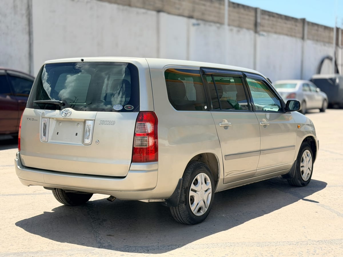 Toyota Probox 2005 thumbnail 10