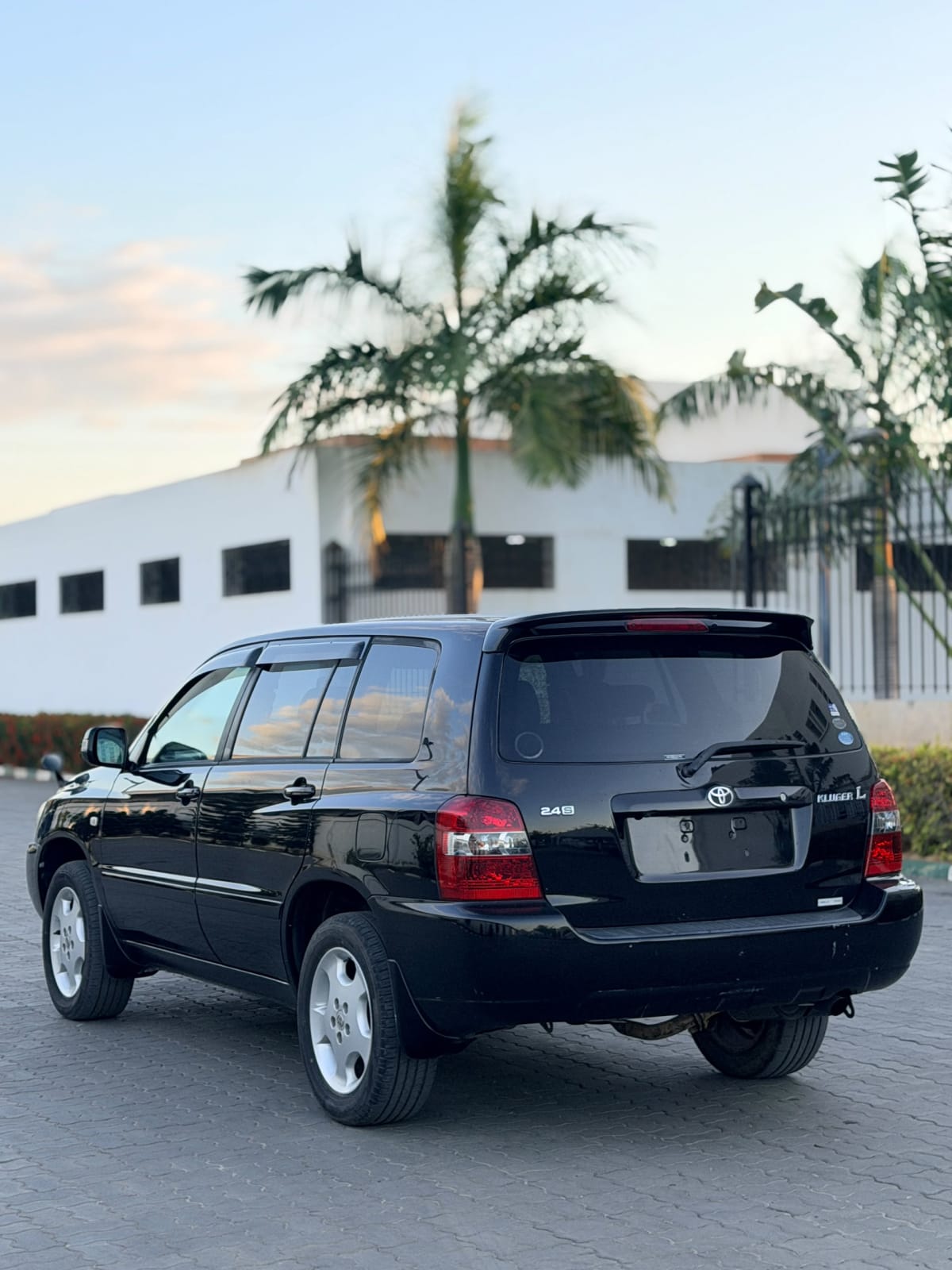 Toyota Kluger 2006 thumbnail 10