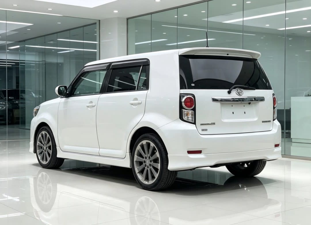 Toyota rumion 2010 thumbnail 2