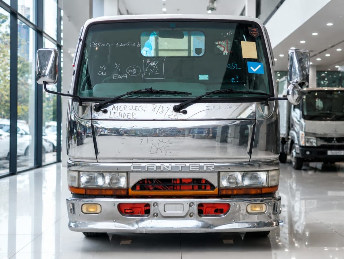 Mitsubishi Canter 2001 thumbnail 5