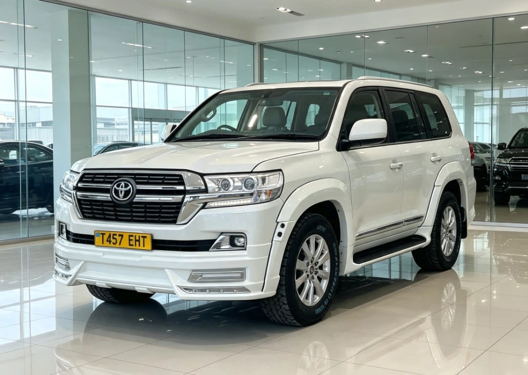 Toyota Land Cruiser 250 VX 2015 thumbnail 4
