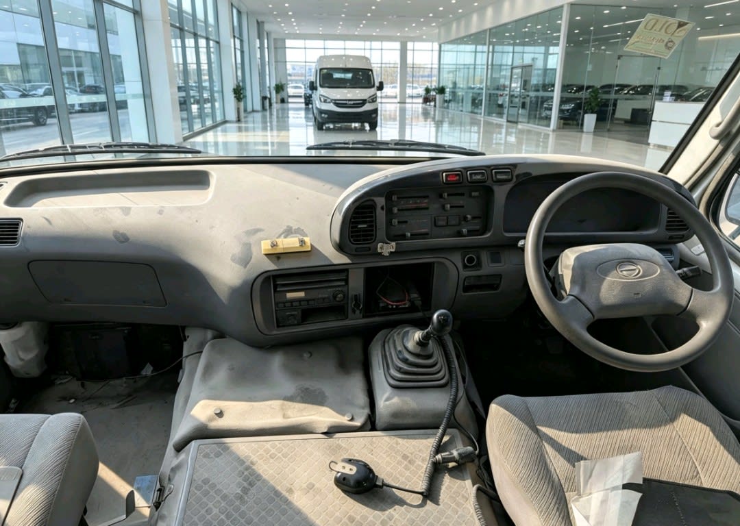 Toyota Coester (psv) 2003 thumbnail 2