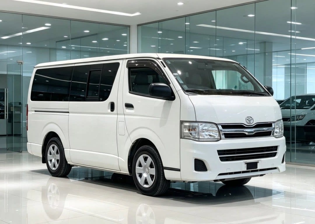 Toyota Hiace 2012 thumbnail 6
