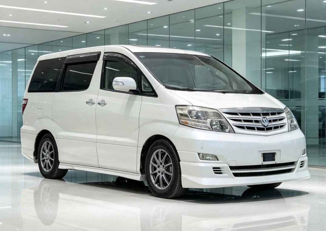 Toyota Alphard 2004 view