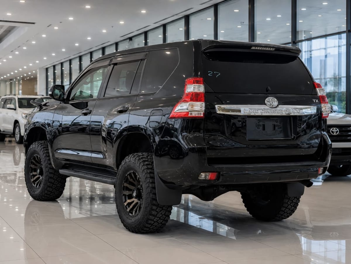 Toyota Land Cruiser TX 150 2017 thumbnail 3