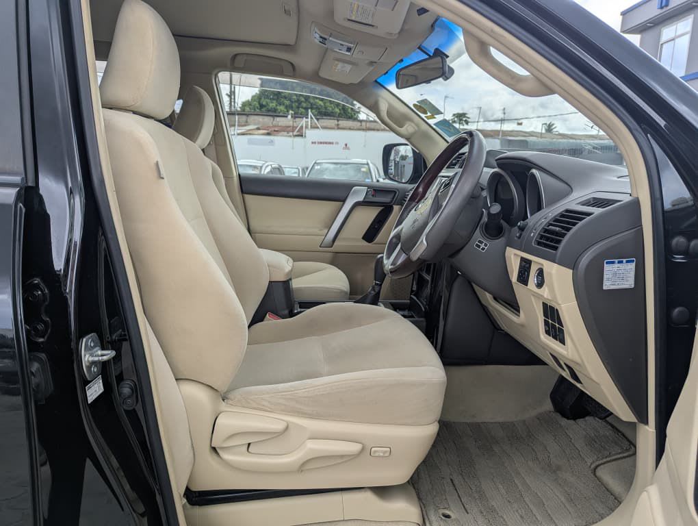 Toyota Land Cruiser TX 150 2017 thumbnail 6
