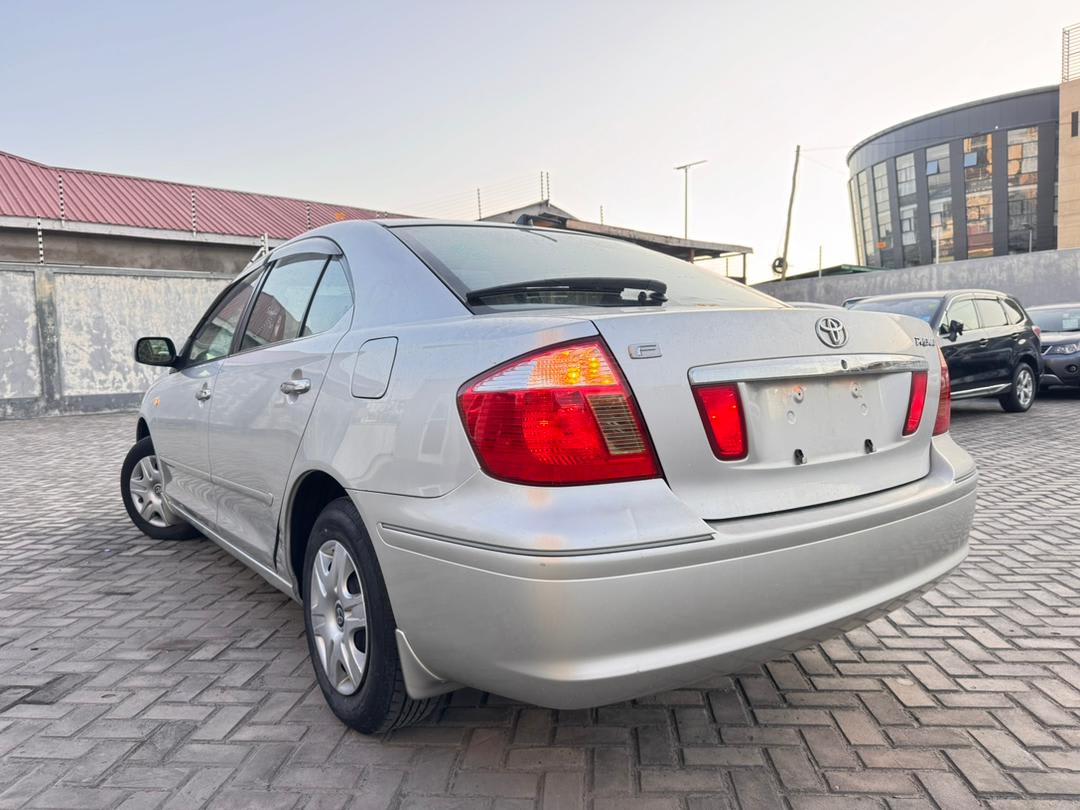 Toyota Premio 2003 thumbnail 10