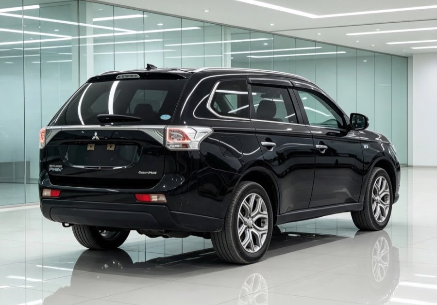 Mitsubishi Outlander 2013 thumbnail 4