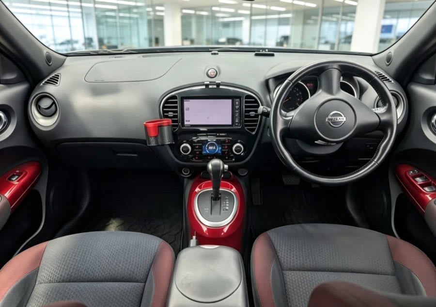 Nissan Juke 2012 thumbnail 3