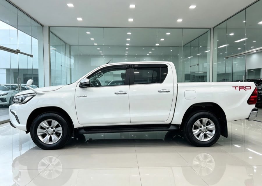 Toyota Hilux 2018 thumbnail 4