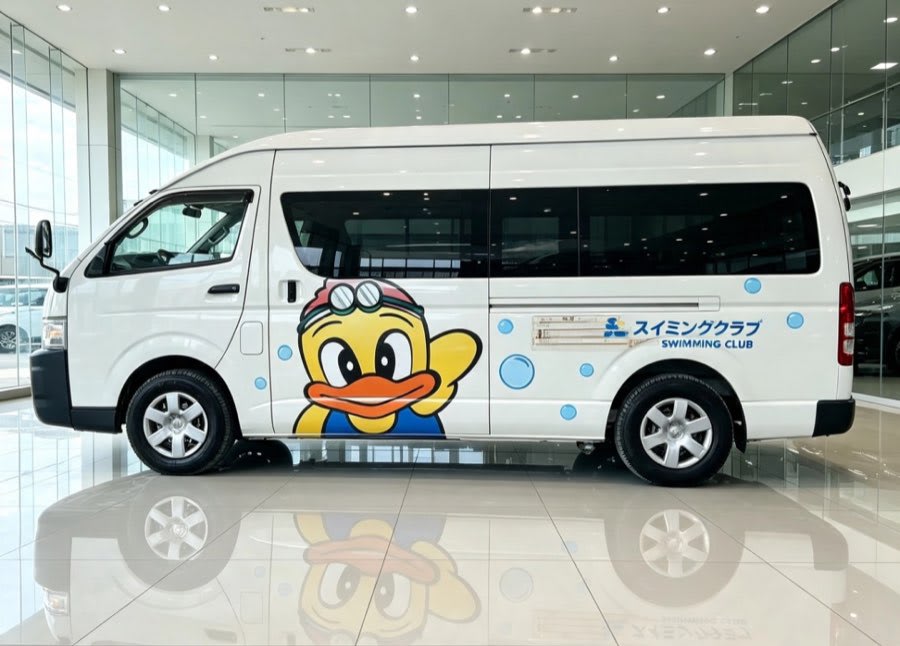 Toyota Hiace Qauantum 2009 thumbnail 4