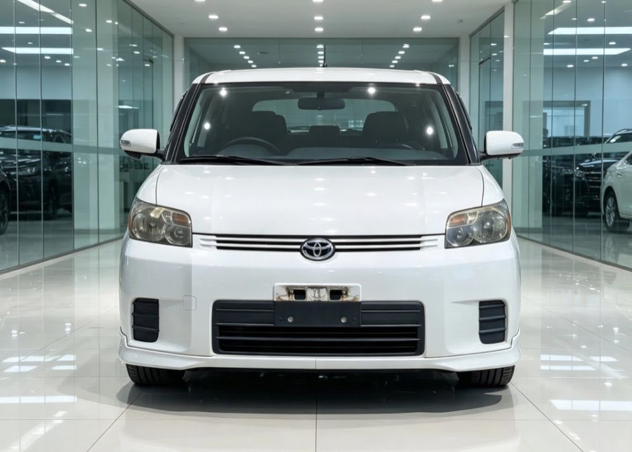 Toyota IST 2006 view