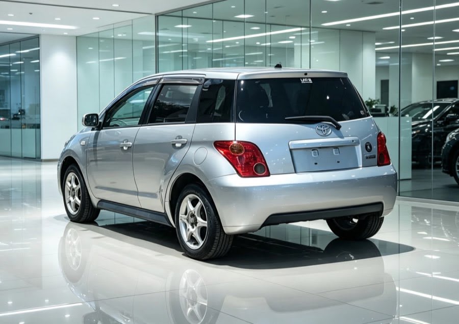 Toyota IST 2004 thumbnail 3