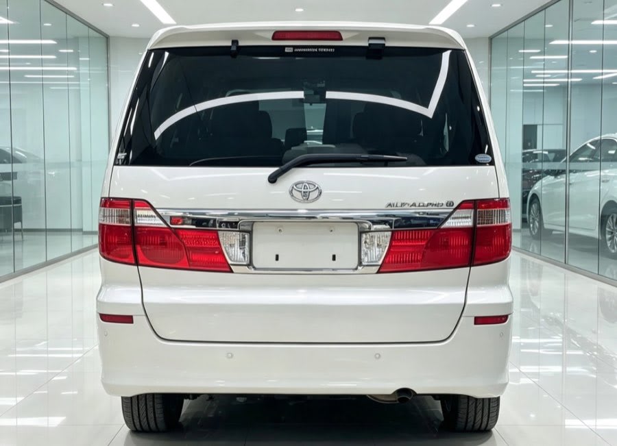 Toyota Alphard 2003 thumbnail 2