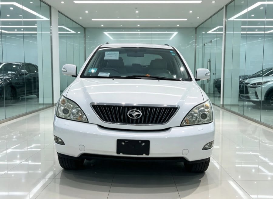 Toyota Harrier 2006 view