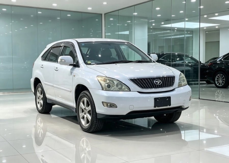 Toyota Harrier 2006 thumbnail 2