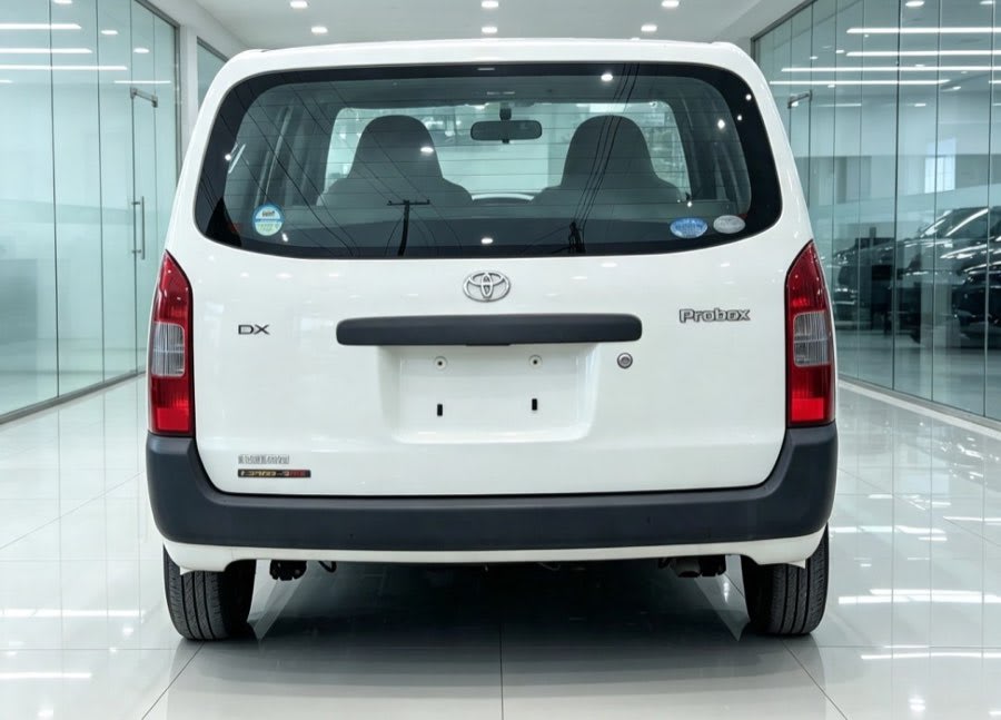 Toyota Probox 2007 thumbnail 2